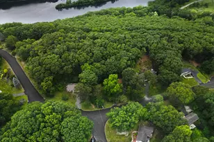 627 High Ridge Rd, Orange, CT 06477 - Photo 1