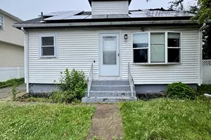 176 Edwards St, Bridgeport, CT 06606 - Photo 1