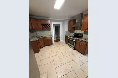 207 Helen Street #1st Floor, Hamden, CT 06514 - Photo 1