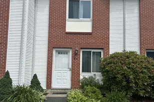 585 Park Rd, Waterbury, CT 06708 - Photo 1