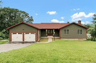 7 Scott Ln, Cromwell, CT 06416 - Photo 1