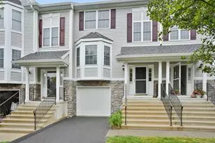 1802 Pinnacle Way, Danbury, CT 06811 - Photo 1
