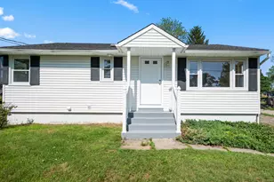 21 Crestwood Ave, Watertown, CT 06795 - Photo 1