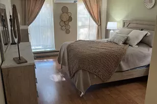 140 Kane St, West Hartford, CT 06119 - Photo 1