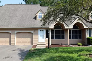 5 Fox Hollow Dr, Windsor Locks, CT 06096 - Photo 1