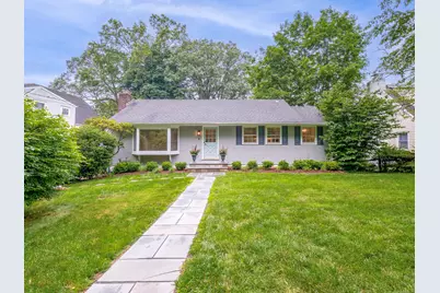 8 Hillcrest Avenue, Darien, CT 06820 - Photo 1