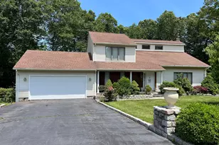 49 Desorbo Dr, Southington, CT 06489 - Photo 1