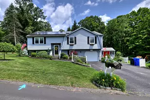 39 Brownstone Dr, Torrington, CT 06790 - Photo 1