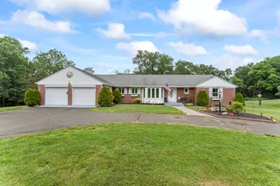 624 Kelsey Street, Middletown, CT 06457 - Photo 1