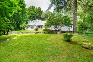 397 Lakeside Dr, Stamford, CT 06903 - Photo 1