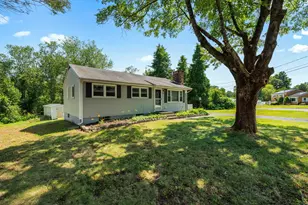 22 Village Dr, Ledyard, CT 06339 - Photo 1