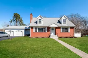 33 Radding St, Manchester, CT 06042 - Photo 1