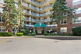 71 Strawberry Hill Ave, Stamford, CT 06902 - Photo 1