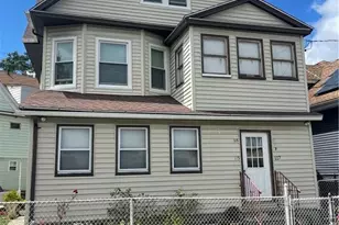 115 Oak St, Bridgeport, CT 06604 - Photo 1