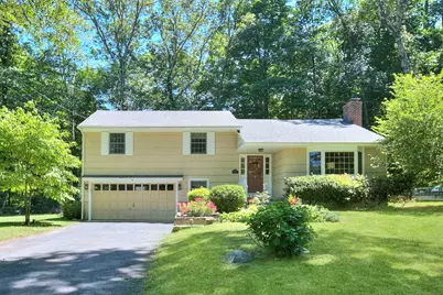 19 Chipmunk Lane, Norwalk, CT 06850 - Photo 1