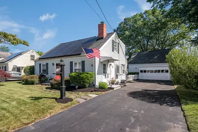33 Thorpe Street, North Haven, CT 06473 - Photo 1