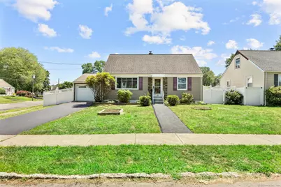 15 Burdette Place, Milford, CT 06460 - Photo 1