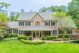 14 Daniels Hill Rd, Newtown, CT 06470 - Photo 1