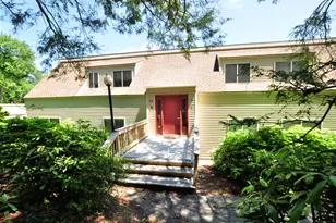 9 Carriage Dr, Simsbury, CT 06070 - Photo 1