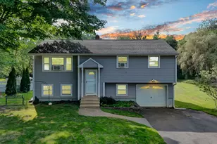 111 Pinehurst Dr, Meriden, CT 06450 - Photo 1