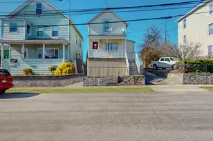 96 Davis Ave, Bridgeport, CT 06605 - Photo 1