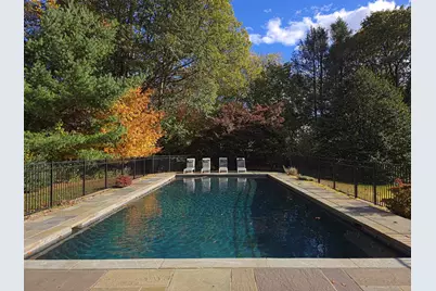 28 Fox Run Road, Norwalk, CT 06850 - Photo 1