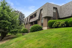 64 Oxbow Dr, Glastonbury, CT 06033 - Photo 1