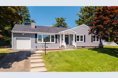 7 Locust Street, Trumbull, CT 06611 - Photo 1