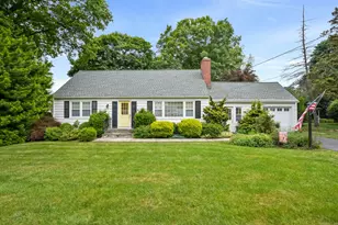 32 Sunrise Ave, Trumbull, CT 06611 - Photo 1