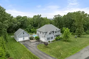 28 Salmon Run, East Hampton, CT 06424 - Photo 1