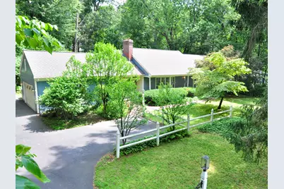 3 Carriage Drive, Canton, CT 06019 - Photo 1