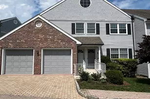 11 Pond Ln, Darien, CT 06820 - Photo 1