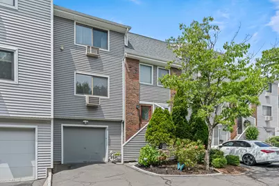 60 Alvord Lane #APT 19, Stamford, CT 06902 - Photo 1