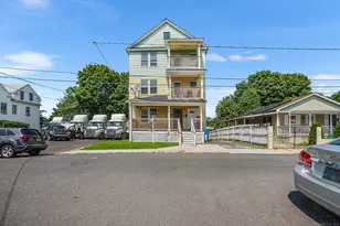 15 Willard St, Waterbury, CT 06704 - Photo 1