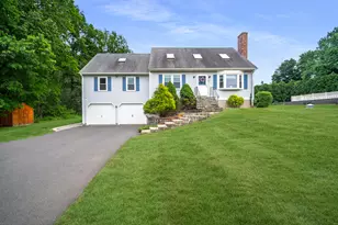 53 Princeton Dr, Middletown, CT 06457 - Photo 1