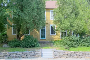 940 Saybrook Rd, Haddam, CT 06438 - Photo 1