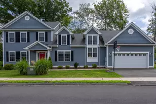 31 Old Oak Ct, Southington, CT 06489 - Photo 1