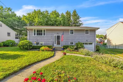 34 Fleming Court, Groton, CT 06340 - Photo 1
