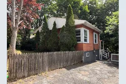 6 Victory Drive, New Haven, CT 06515 - Photo 1