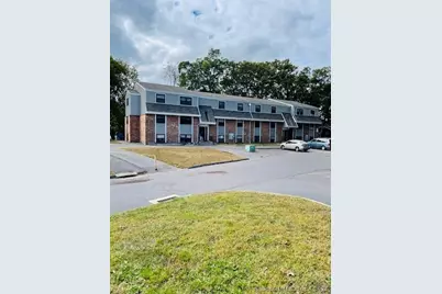 100 Norton Park Road #1F2, Plainville, CT 06062 - Photo 1