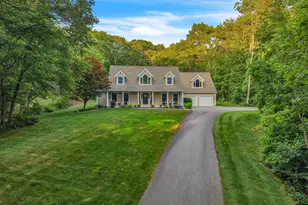 16 Manatuck Dr, Waterford, CT 06385 - Photo 1