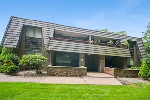 100 Oxbow Dr, Glastonbury, CT 06033 - Photo 1