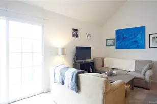 22 Ferris Ave, Norwalk, CT 06854 - Photo 1