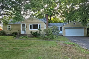 404 Denslow St, Windsor Locks, CT 06096 - Photo 1