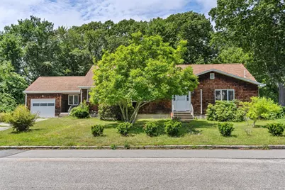 61 Mansfield Road, New London, CT 06320 - Photo 1