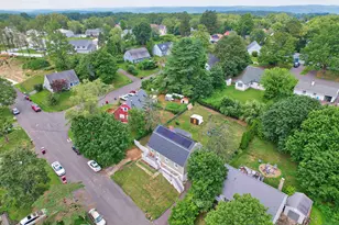 30 Warm Earth Rd, Naugatuck, CT 06770 - Photo 1
