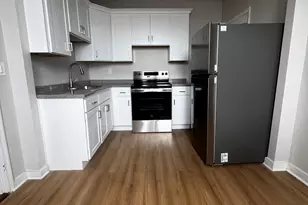 276 Collins St, Hartford, CT 06105 - Photo 1