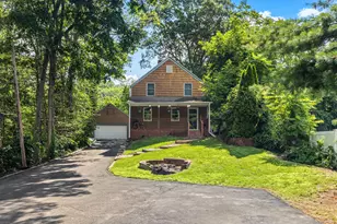 114 E Mitchell Ave, Cheshire, CT 06410 - Photo 1