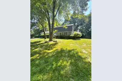 8 Juniper Road, Windsor, CT 06095 - Photo 1