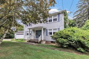 46 West St, Shelton, CT 06484 - Photo 1